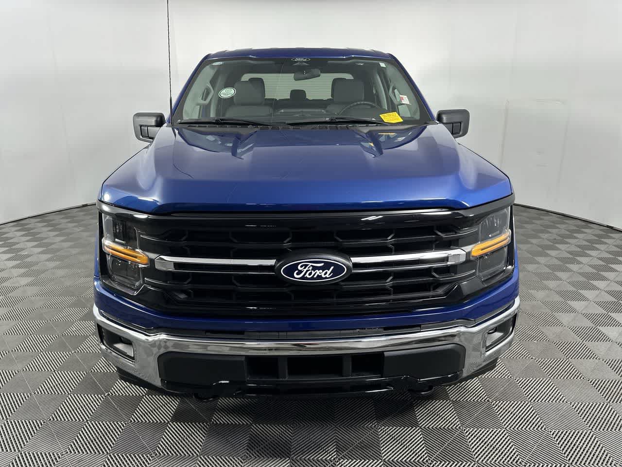 Used 2025 Ford F150 XLT w/ Equipment Group 301A Standard AWD/4WD image 3