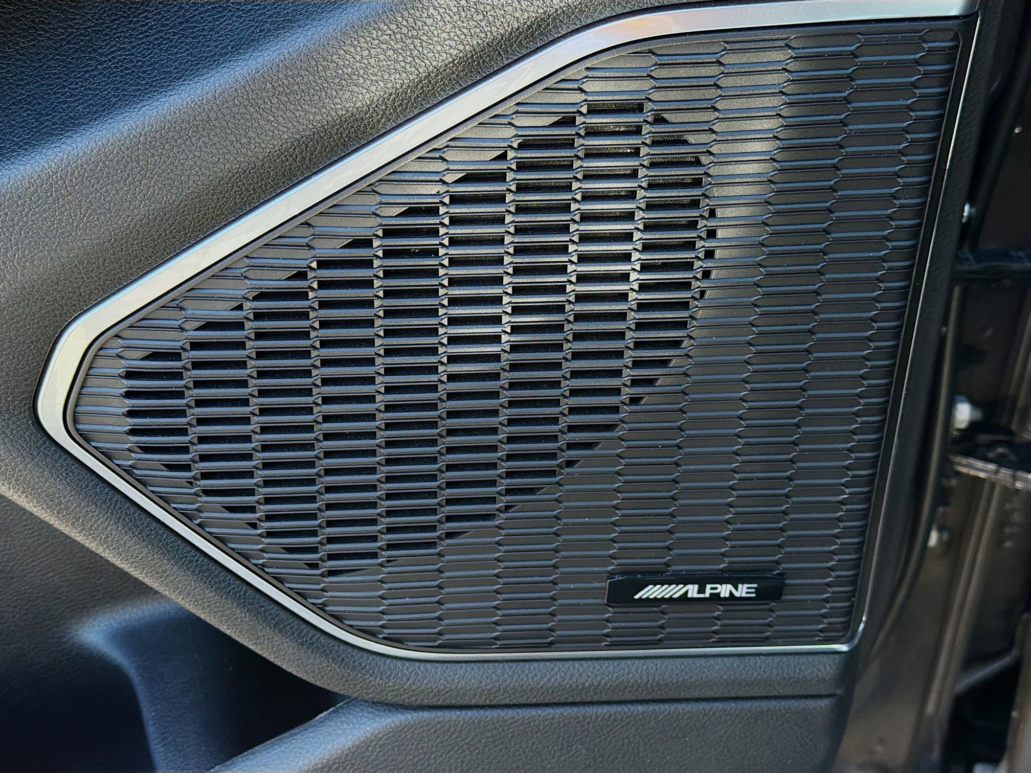 Used 2022 Jeep Grand Cherokee Summit w/ Adv Protech Group IV image 24