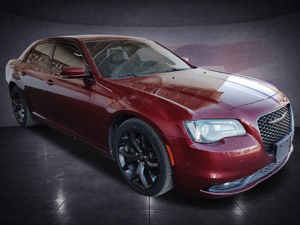 Used 2021 Chrysler 300 S RWD image 7