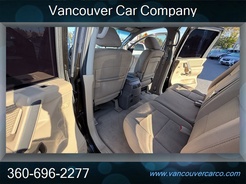 Used 2014 Nissan Titan SV w/ SV Value Truck Package AWD/4WD image 14