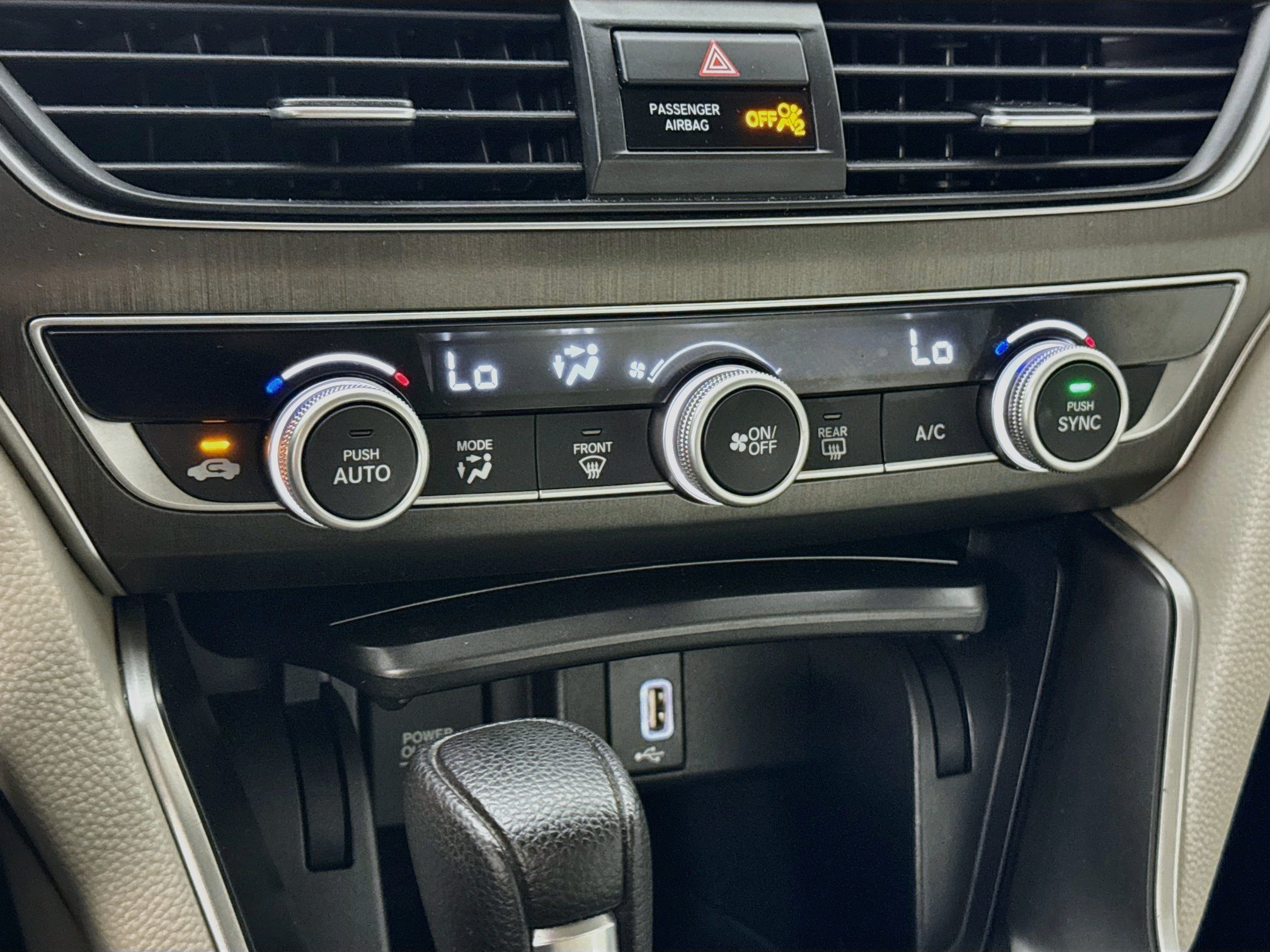 Certified 2018 Honda Accord LX image 15