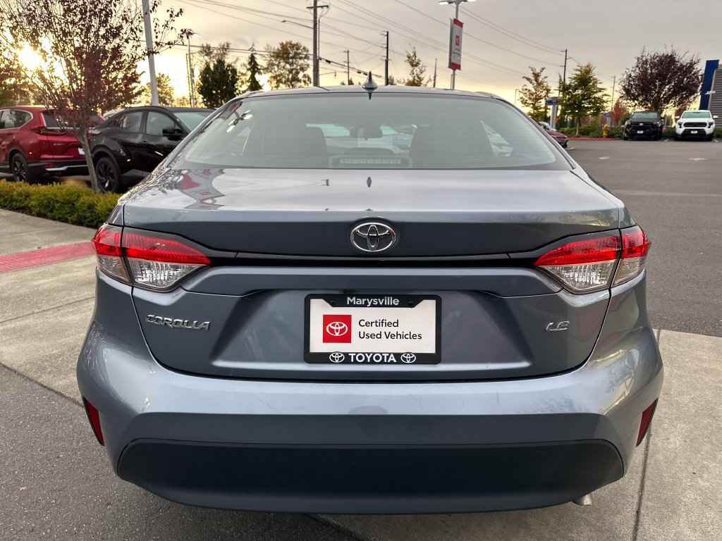 Used 2025 Toyota Corolla LE FWD image 4