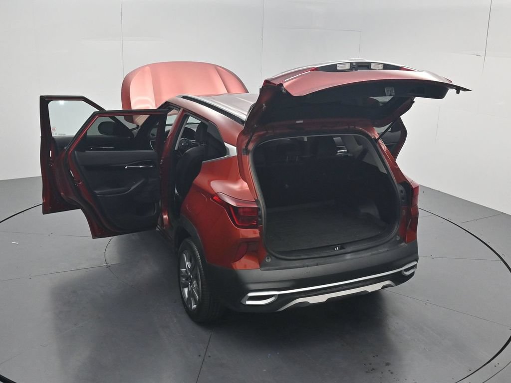 Used 2021 Kia Seltos S AWD/4WD image 55