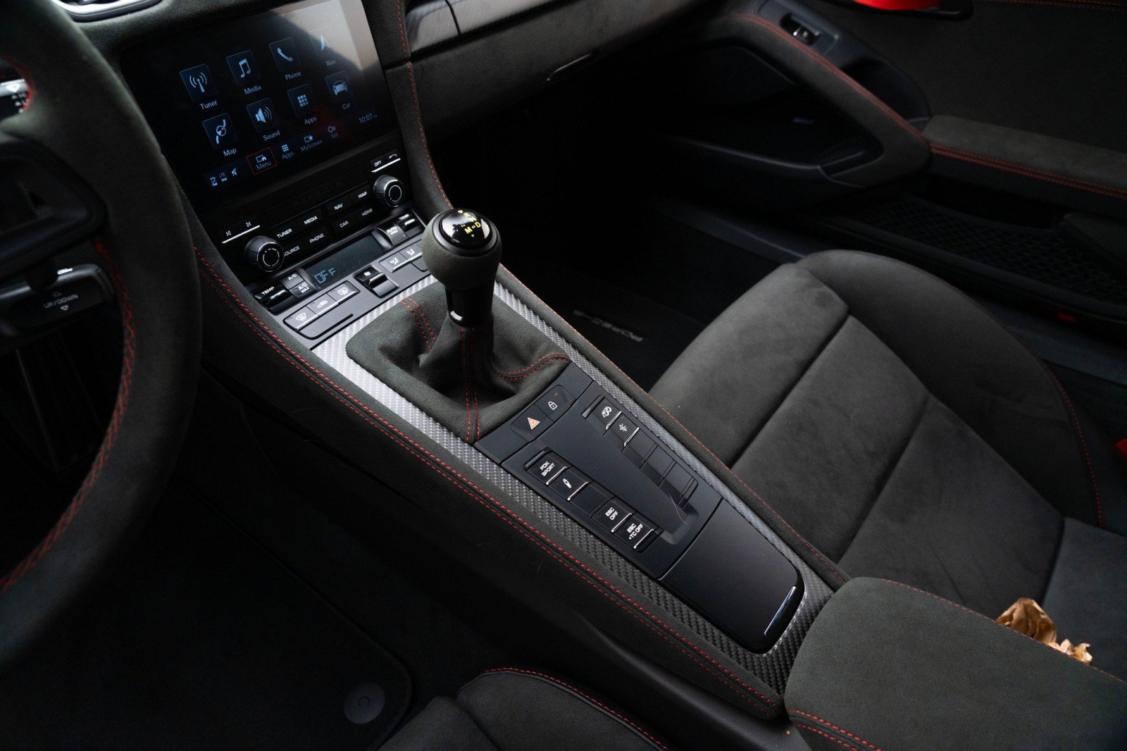 Certified 2025 Porsche 718 Boxster Spyder RS image 28