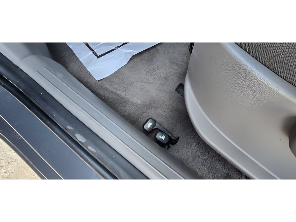 Used 2026 Hyundai Elantra Sport FWD image 12