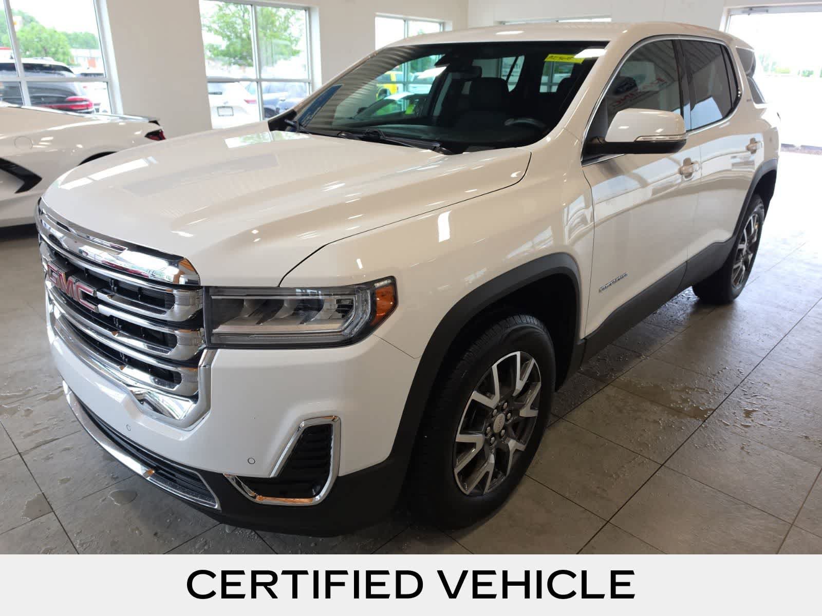Used 2021 GMC Acadia SLE w/ LPO, Floor Liner Package AWD/4WD image 1
