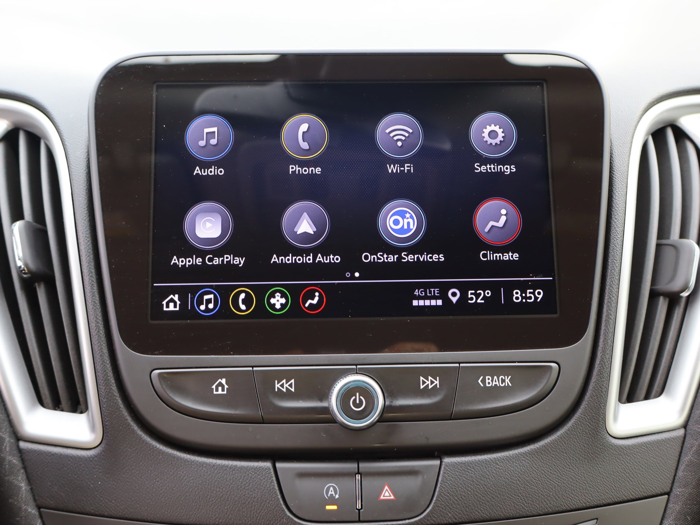Used 2024 Chevrolet Malibu LT image 26