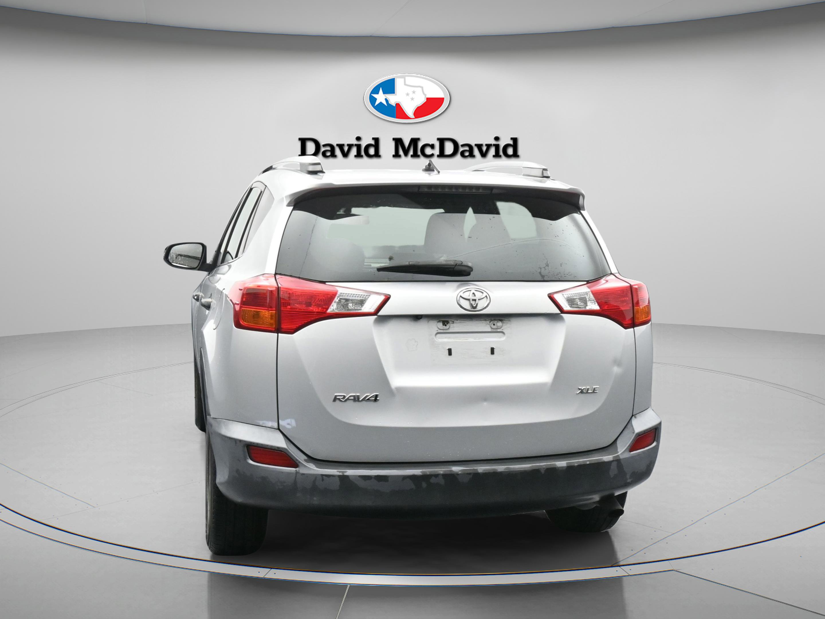 Used 2013 Toyota RAV4 XLE FWD image 7