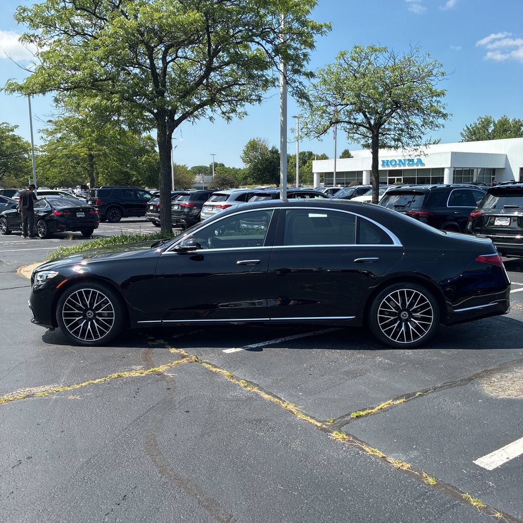 Used 2024 Mercedes-Benz S 580 4MATIC Sedan image 10