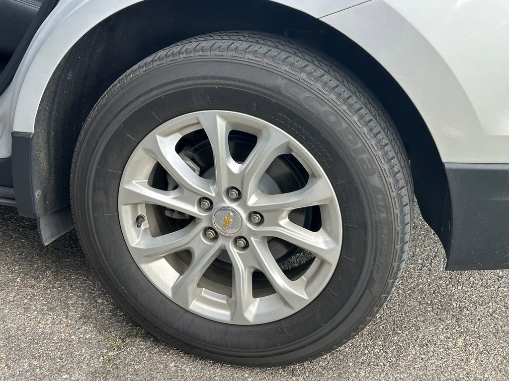 Used 2019 Chevrolet Equinox LT AWD/4WD image 9