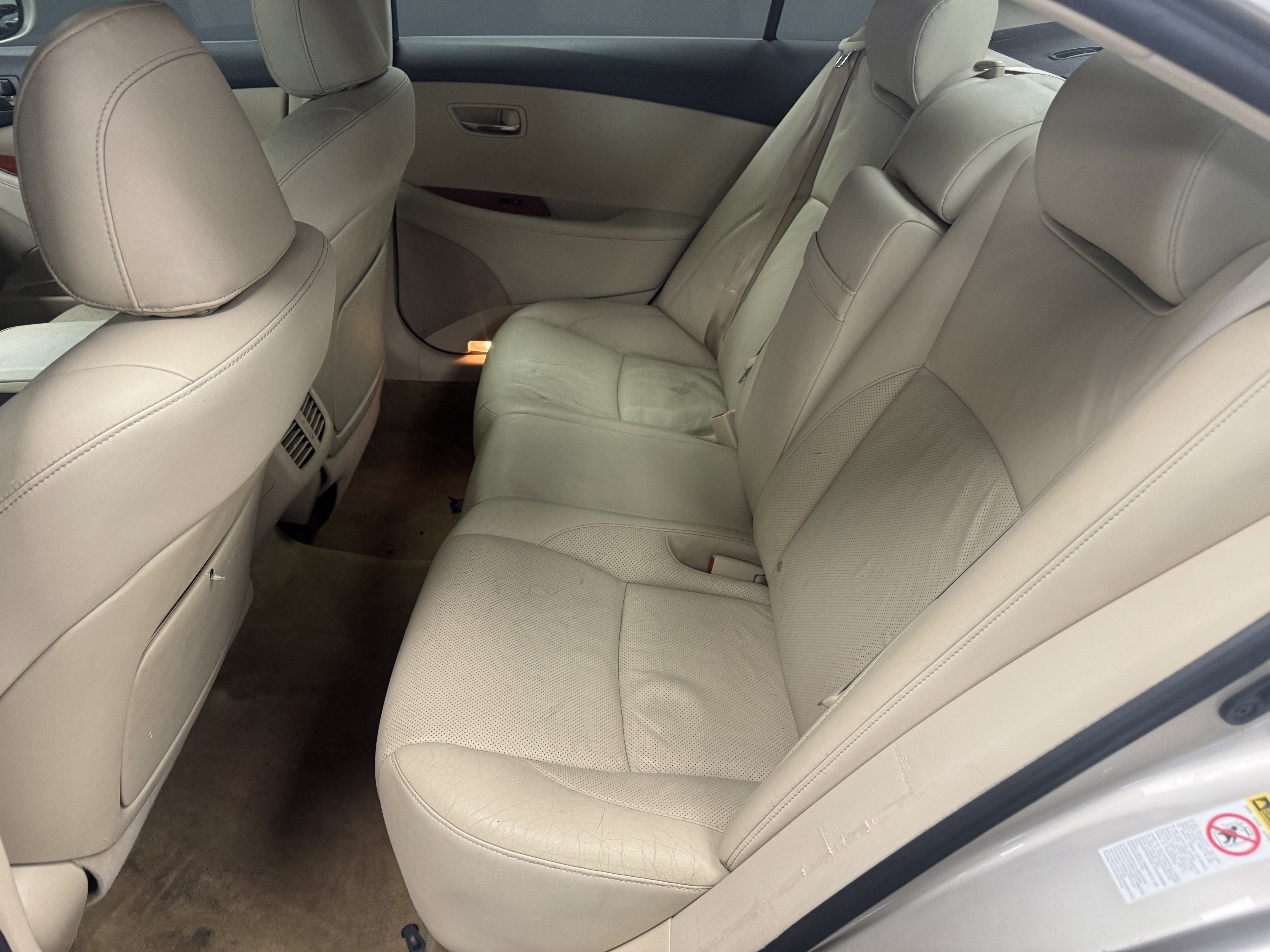 Used 2011 Lexus ES 350 FWD image 15
