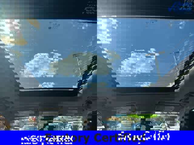 Certified 2024 GMC Terrain SLE w/ Driver Convenience Package image 15