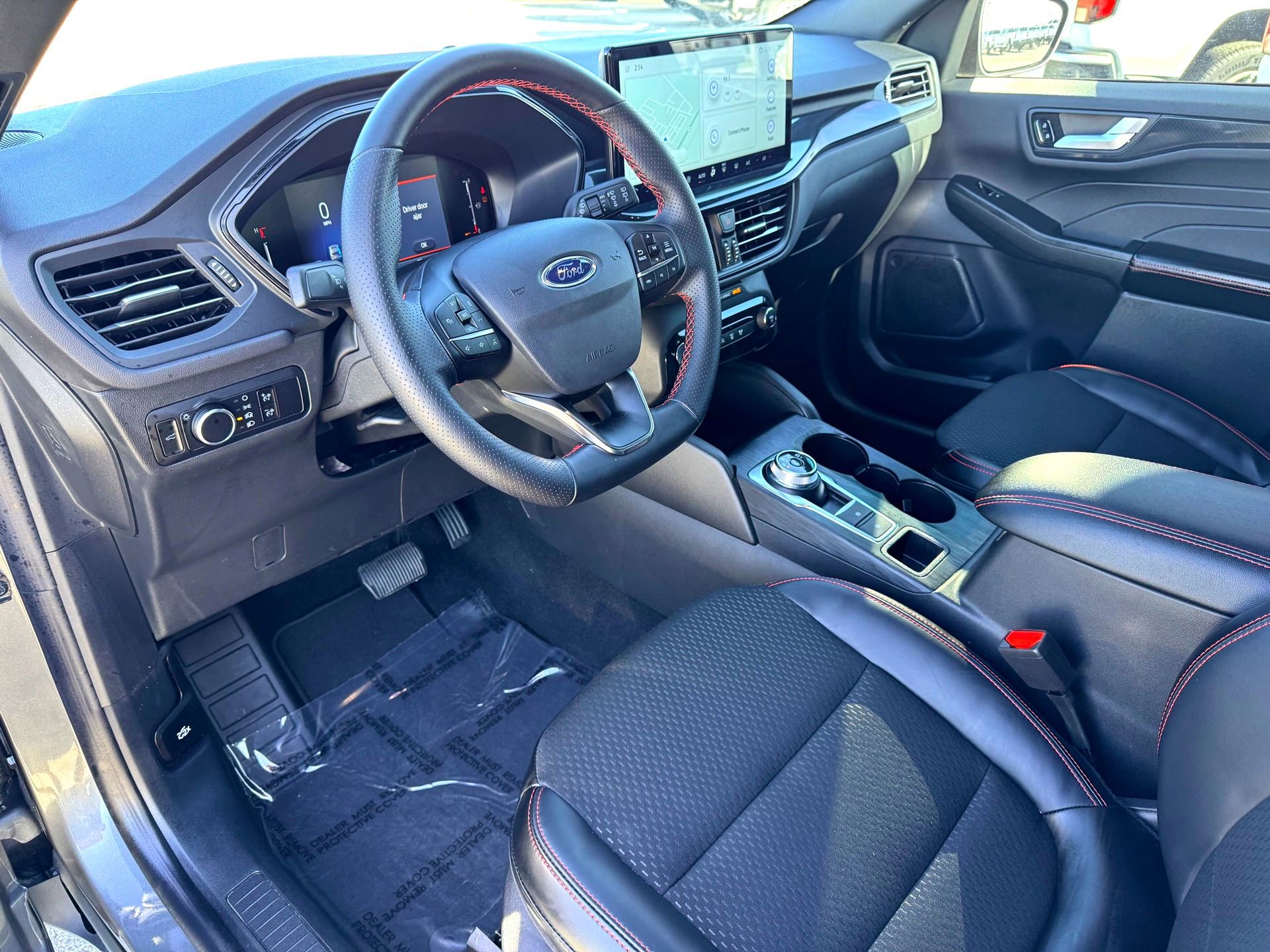 Used 2025 Ford Escape ST-Line w/ Tech Pack #1 image 12