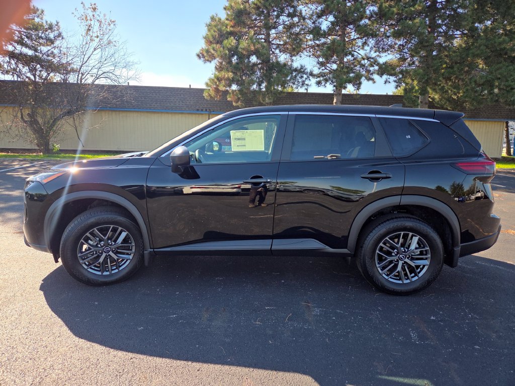 New 2026 Nissan Rogue S FWD image 16
