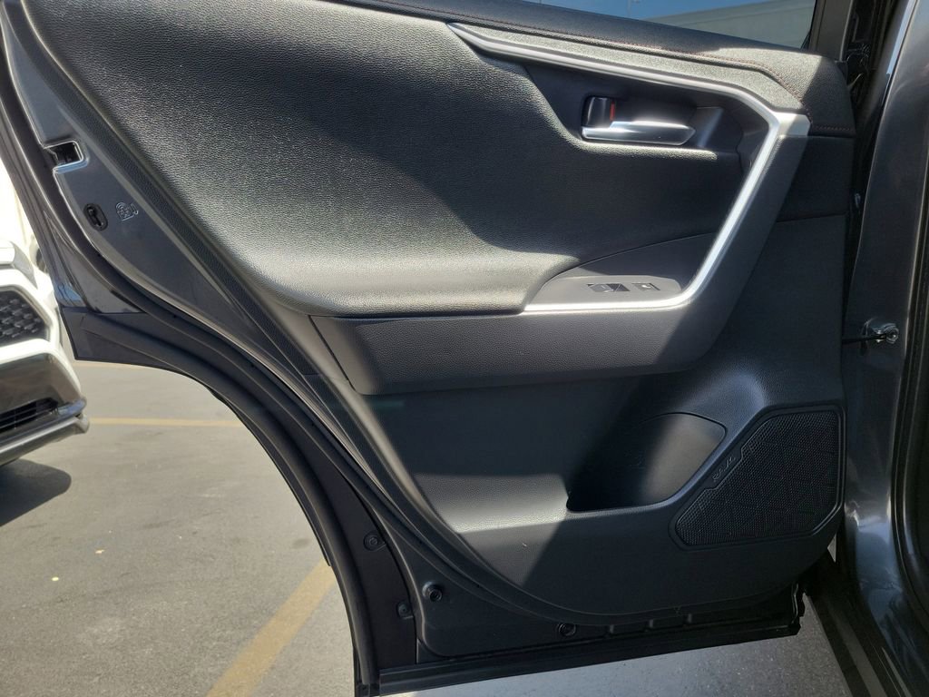 Used 2022 Toyota RAV4 XSE w/ Weather Package image 16