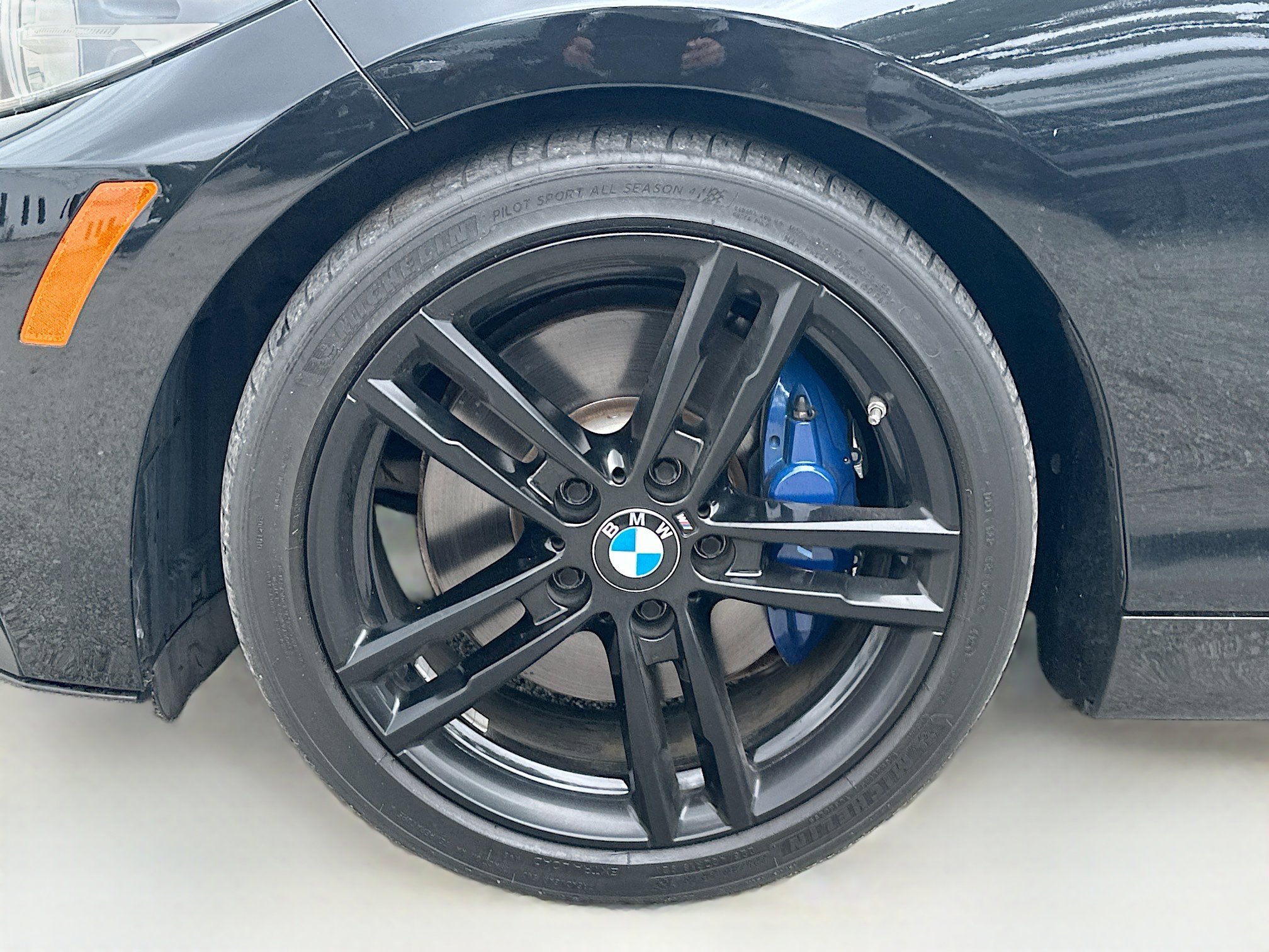 Used 2020 BMW M240i Convertible w/ Premium Package image 34