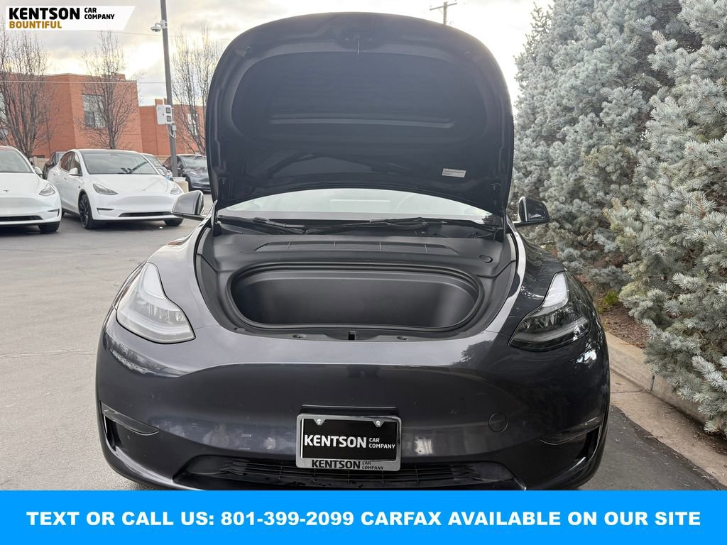 Used 2024 Tesla Model Y Long Range image 36