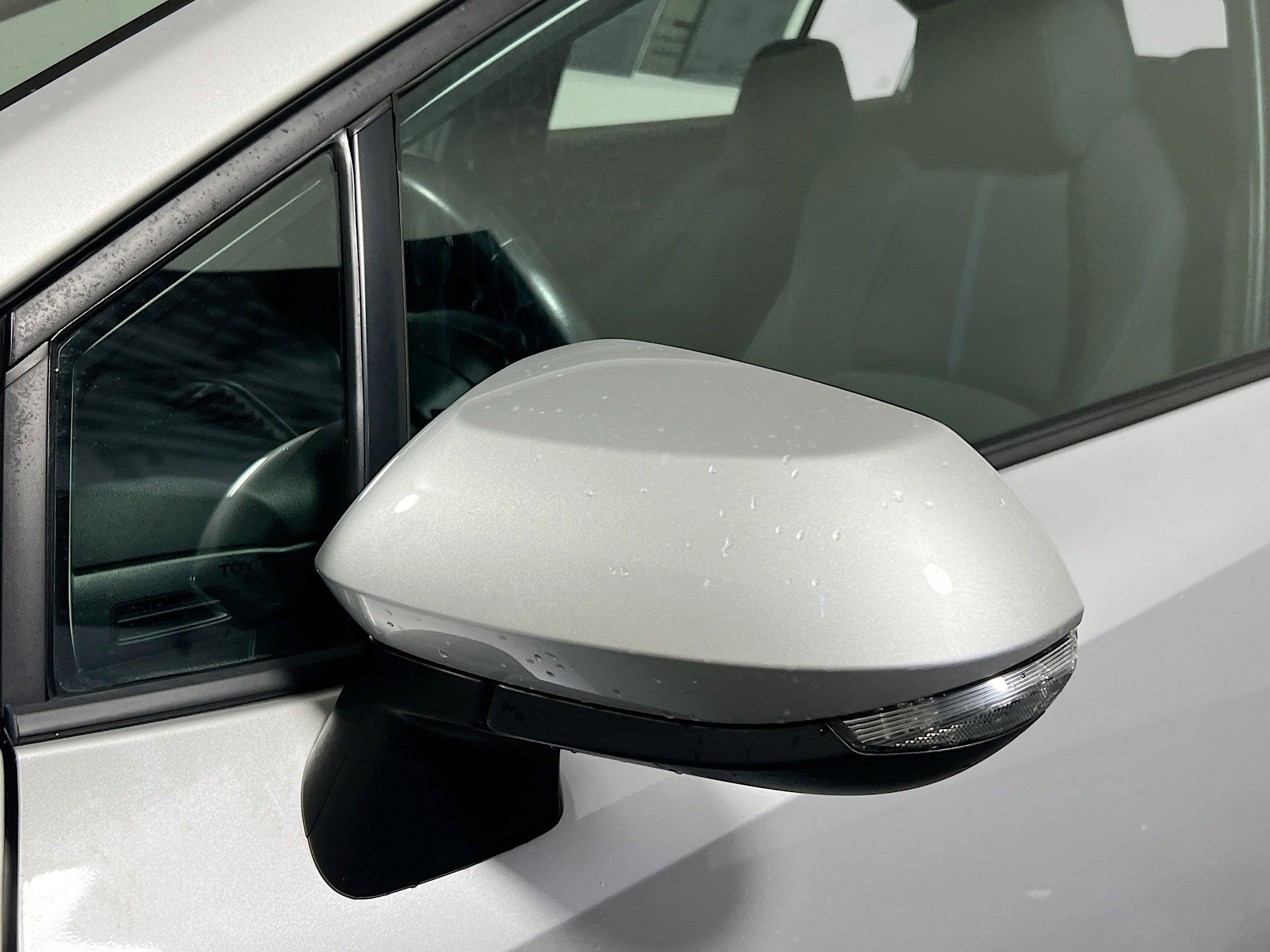 Used 2021 Toyota Corolla SE FWD image 12