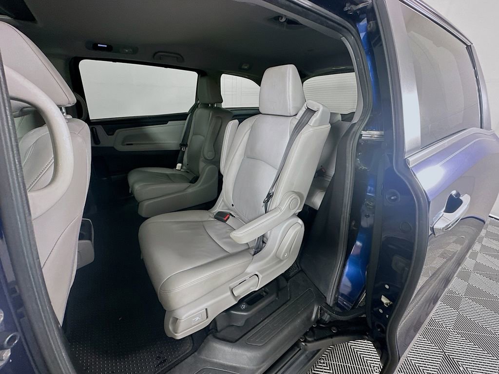 Used 2018 Honda Odyssey EX-L image 24