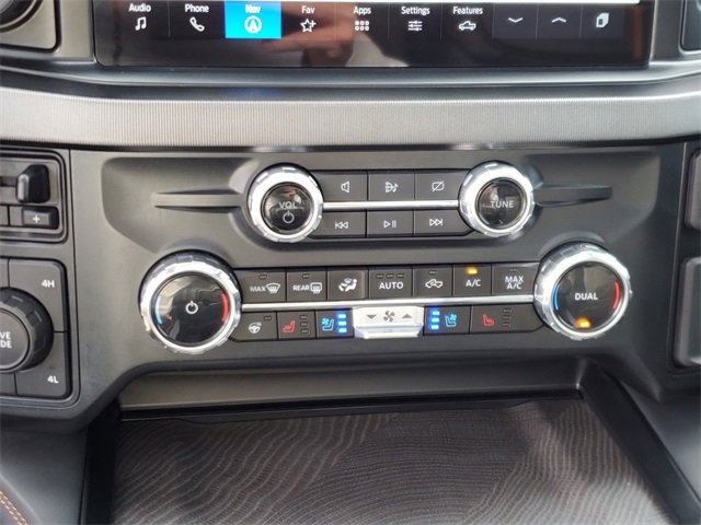 Used 2024 Ford F250 Platinum image 26