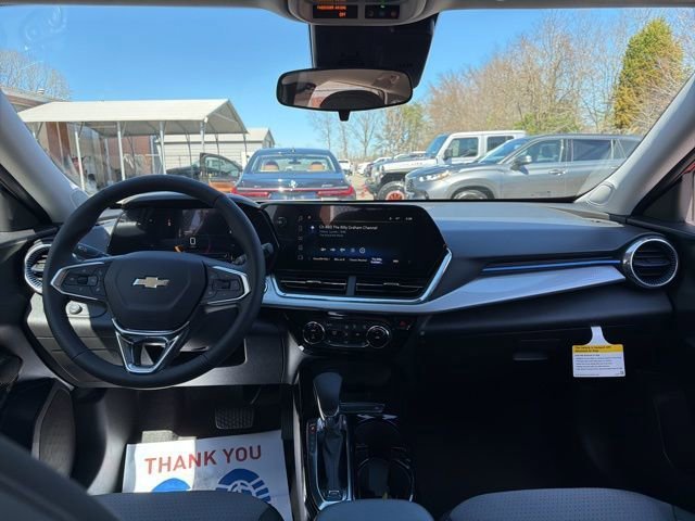 New 2026 Chevrolet Trax LT w/ Driver Confidence Package FWD image 21