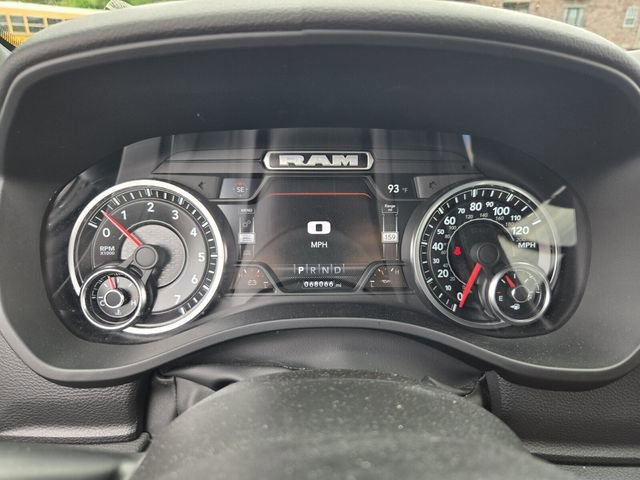Used 2022 RAM 1500 Big Horn AWD/4WD image 31