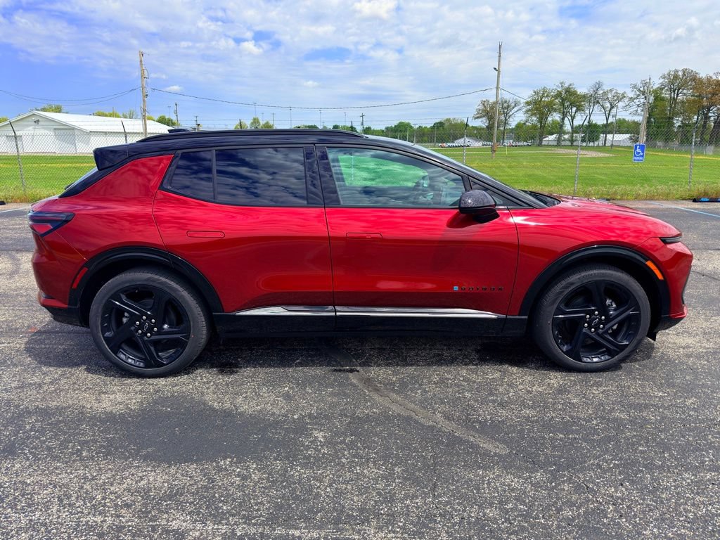 New 2026 Chevrolet Equinox EV RS FWD image 6
