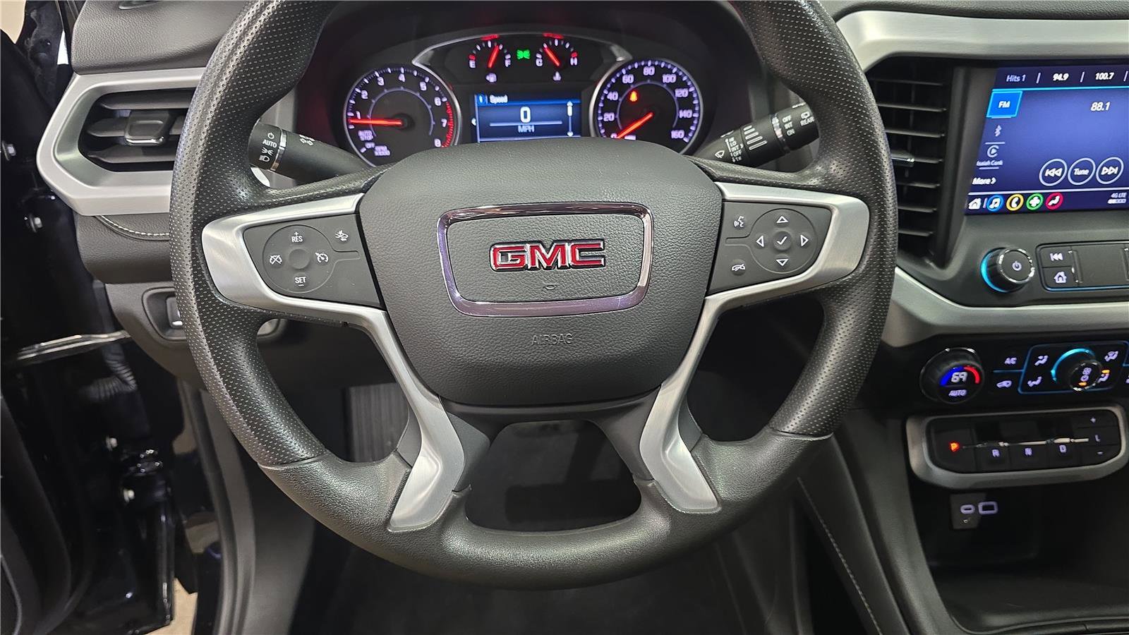 Used 2023 GMC Acadia SLE w/ Driver Convenience Package AWD/4WD image 27