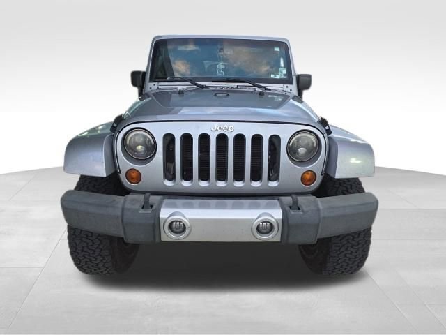 Used 2013 Jeep Wrangler Unlimited Sahara w/ Connectivity Group image 5