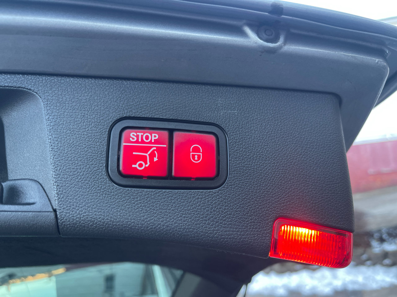 Used 2014 Mercedes-Benz E 63 AMG S-Model image 38