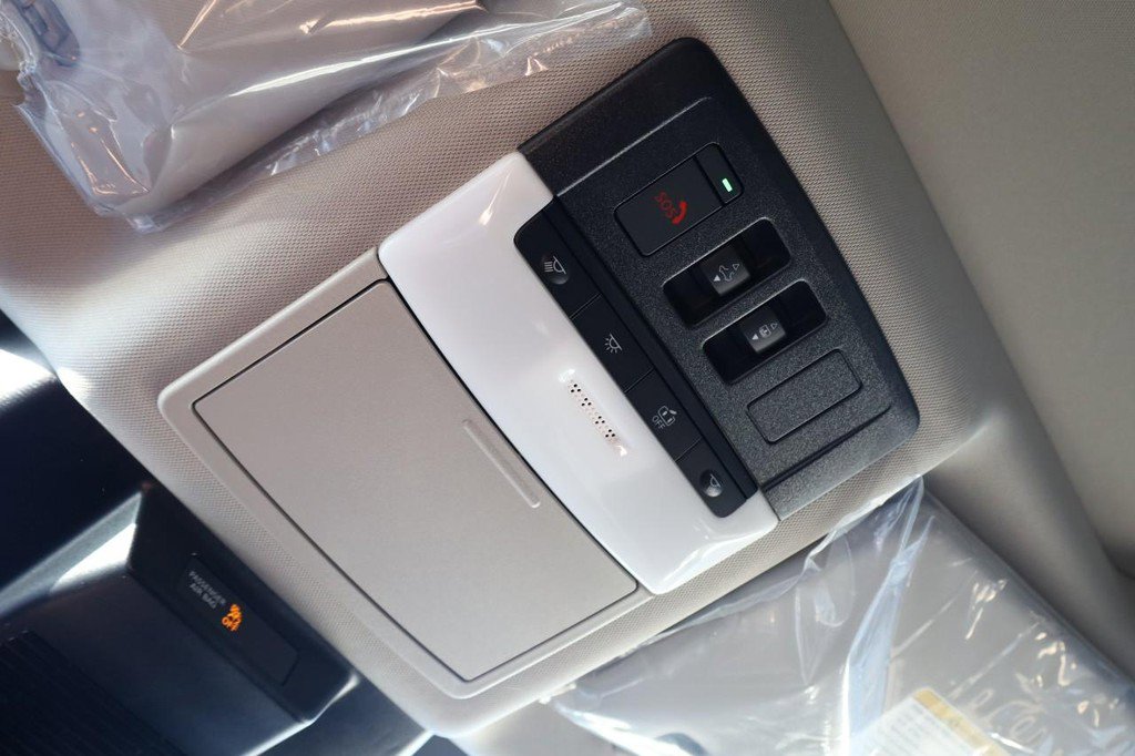 New 2026 Nissan Rogue Platinum w/ Platinum Premium Package image 19