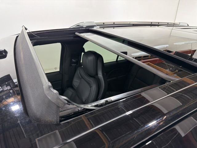 Used 2022 Lincoln Navigator Reserve AWD/4WD image 32