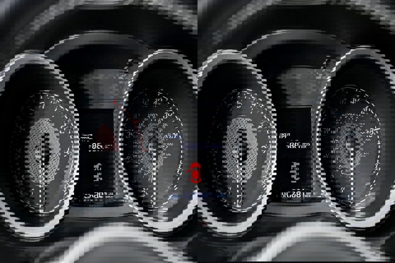 Used 2014 Mitsubishi Lancer Evolution GSR image 25