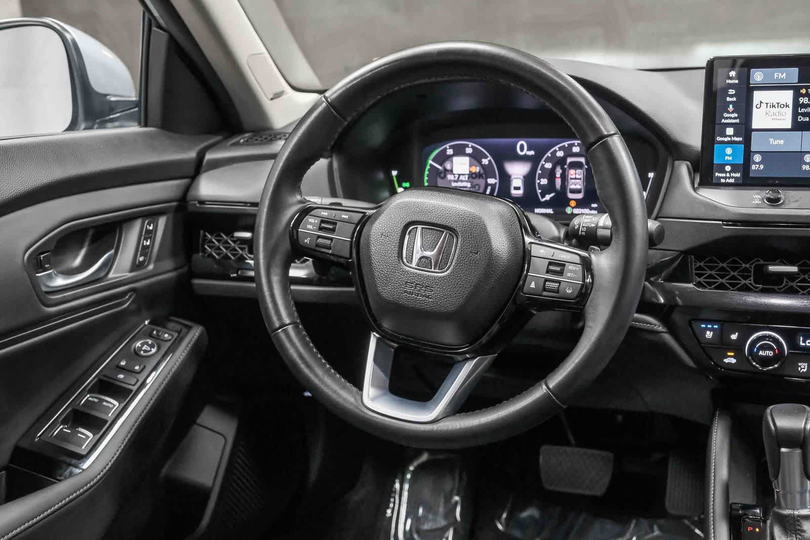 Used 2024 Honda Accord Touring image 19