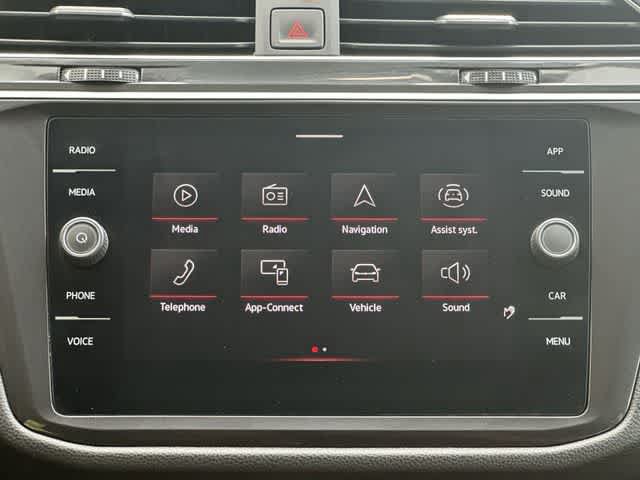 Used 2024 Volkswagen Tiguan Wolfsburg Edition AWD/4WD image 12