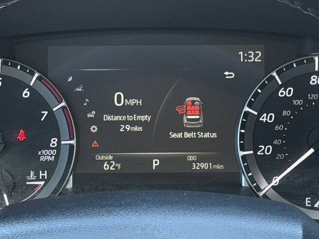 Used 2023 Toyota Highlander LE image 16