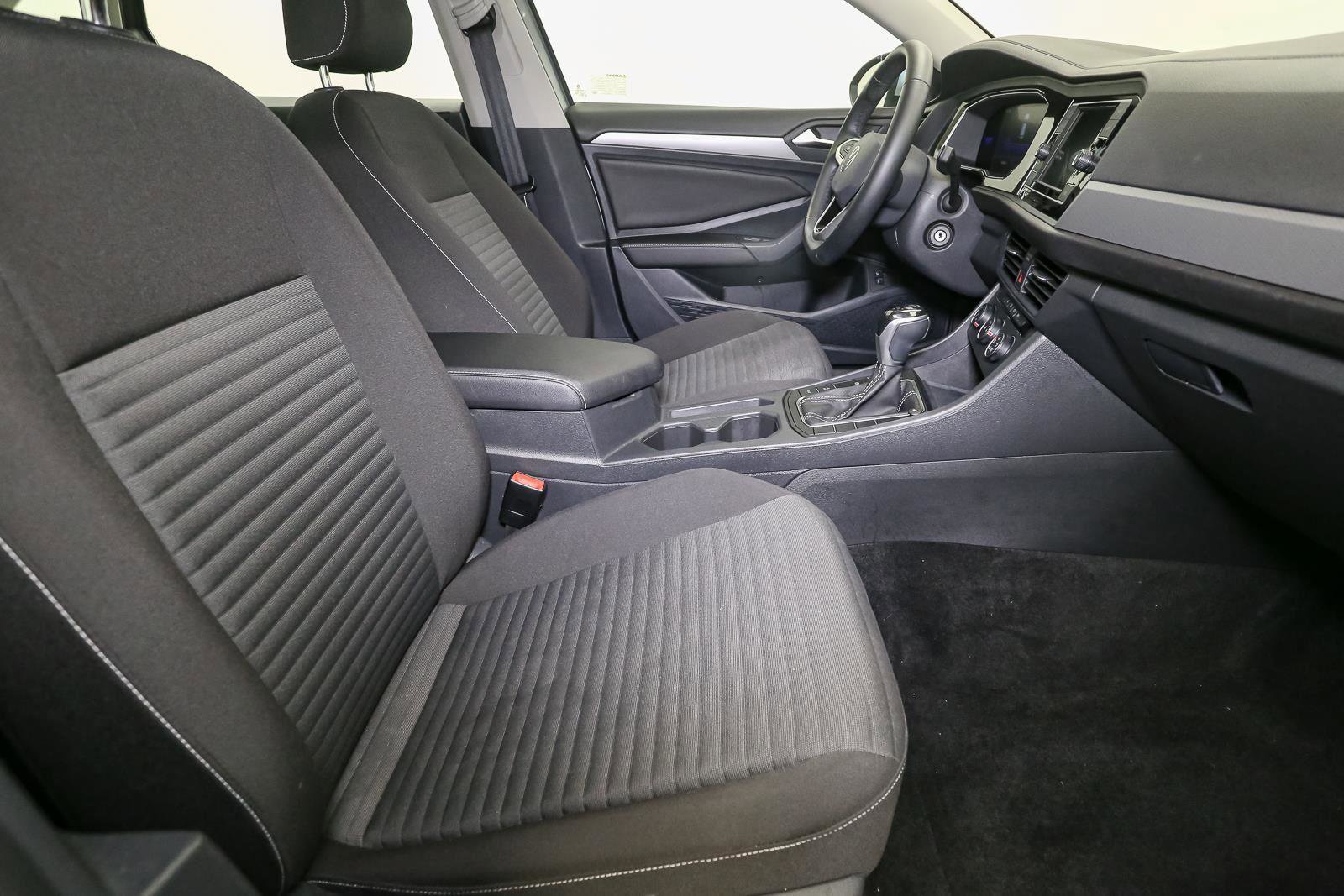 Certified 2022 Volkswagen Jetta S image 18