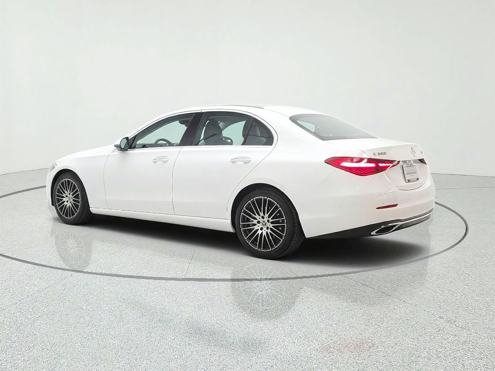 Used 2023 Mercedes-Benz C 300 Sedan image 7