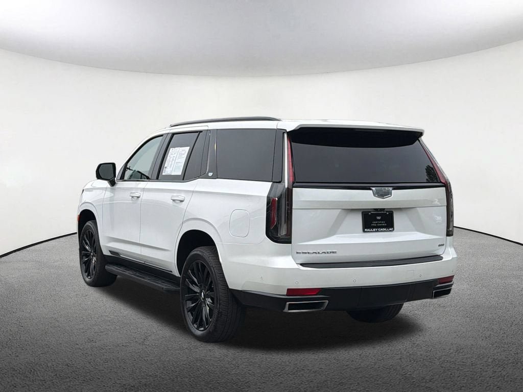Certified 2024 Cadillac Escalade Premium Luxury AWD/4WD image 19