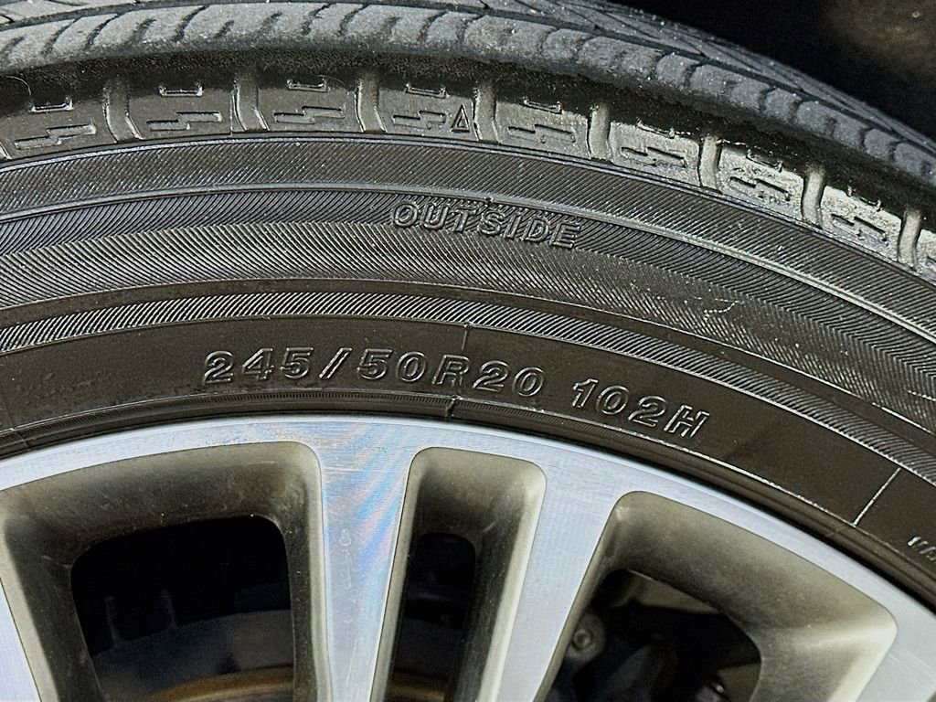 Used 2016 Lincoln MKX Reserve FWD image 34