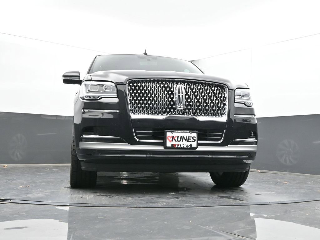 Used 2024 Lincoln Navigator Premiere image 45