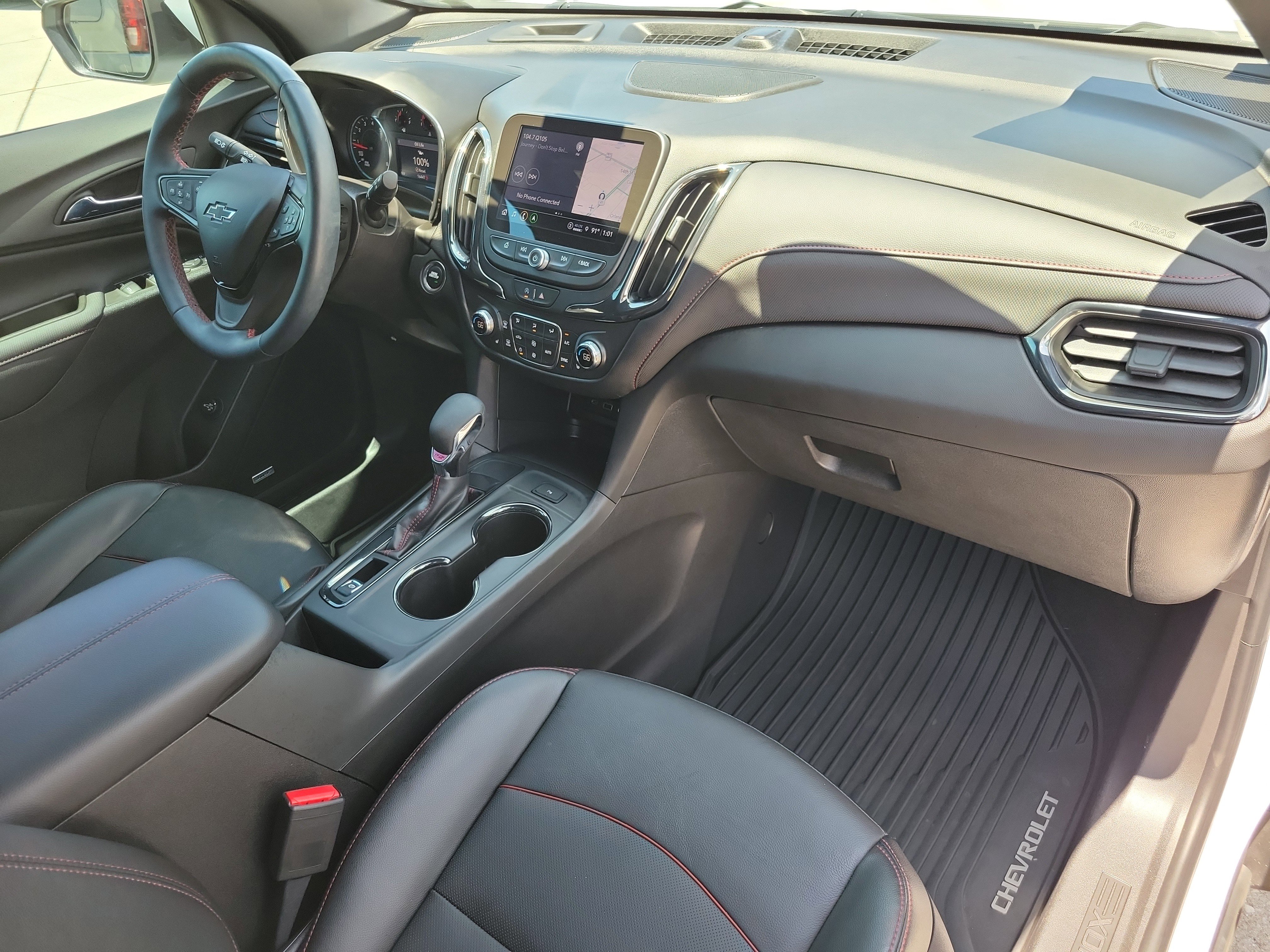 Used 2023 Chevrolet Equinox RS w/ RS Leather Package FWD image 11