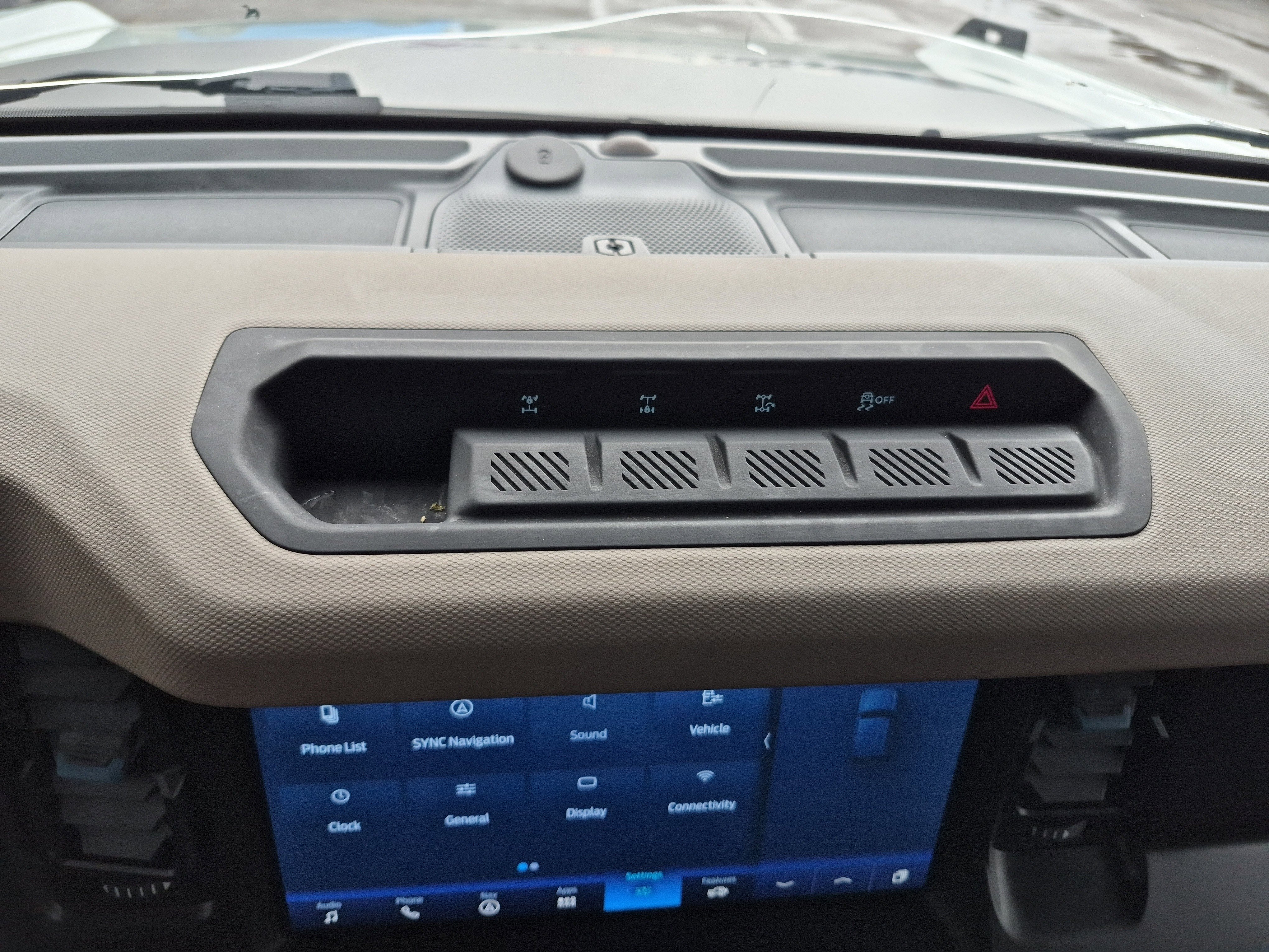 Used 2023 Ford Bronco Wildtrak image 36