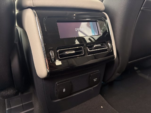 New 2026 Lincoln Aviator Reserve AWD/4WD image 17