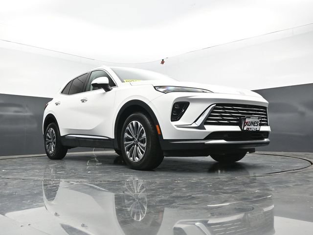 Used 2024 Buick Envision Preferred AWD/4WD image 44