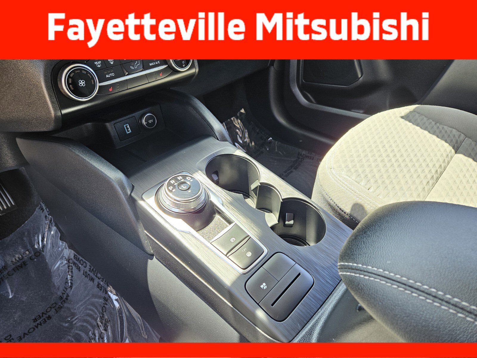 Used 2020 Ford Escape SE Sport FWD image 24