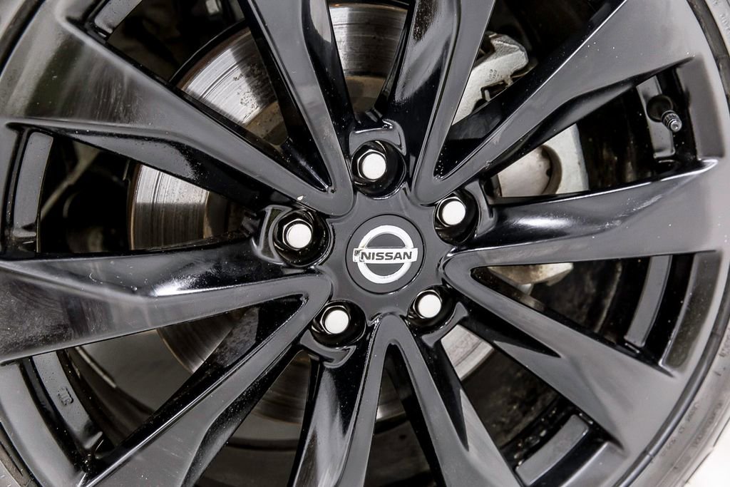 Used 2021 Nissan Maxima SR w/ Sport Mat Group FWD image 41