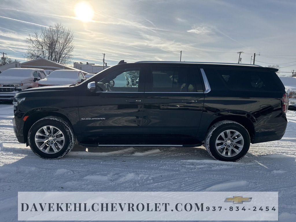 Certified 2023 Chevrolet Suburban Premier image 2