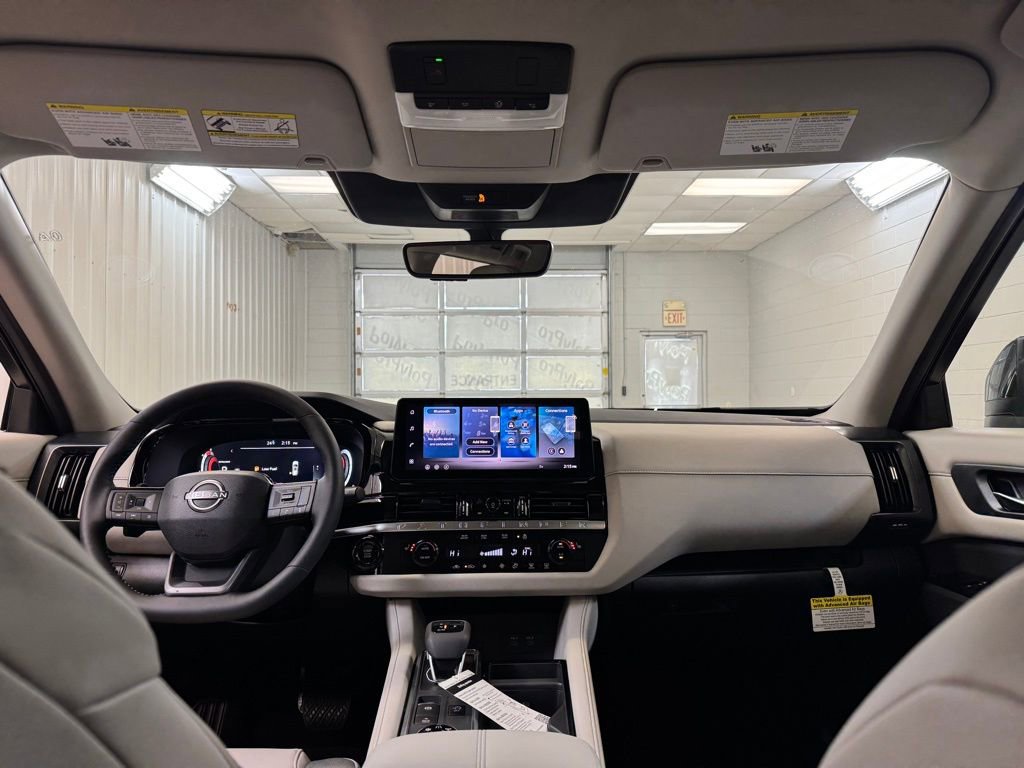 New 2026 Nissan Pathfinder SL image 19