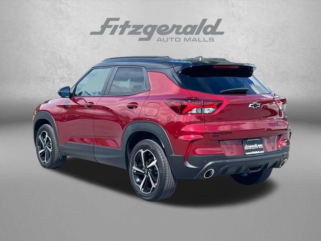 Used 2023 Chevrolet TrailBlazer RS w/ Sun and Liftgate Package AWD/4WD image 10